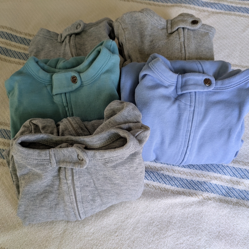 Finn + Emma 5 Piece Onesies Set